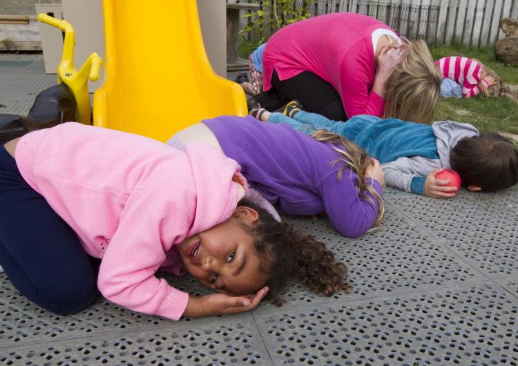 Children from East Harbour Kindergarten Eastbourne in New Zealand during the Shakeout Day earthquake drill. Image: Ross Giblin, Fairfax NZ