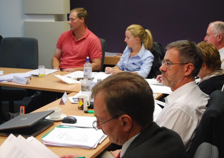 Discussion among emergency management stakeholders. Photo credit: AFAC.  