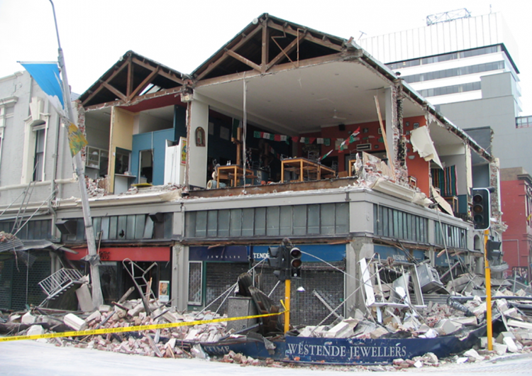 Damage to 2-storey URM retail buildings in the Christchurch September 2010 earthquake. Photo: MC Griffith