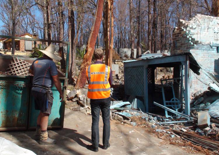 Undertaking research in the Blue Mountains after the October 2013 bushfires. Photo by NSW RFS.