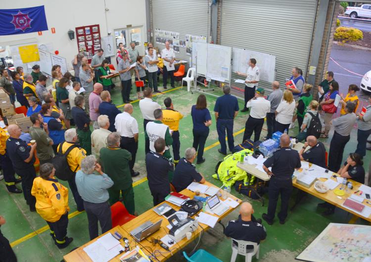 Incident management during the 2015 Sampson Flat fire in South Australia. Photo Mark Thomasson, CFS