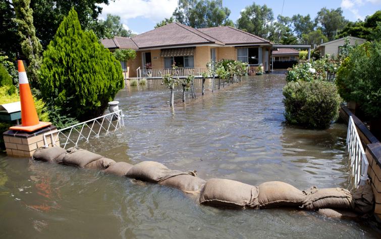House inundated by flood water in Victoria. Photo credit: Victorian SES.