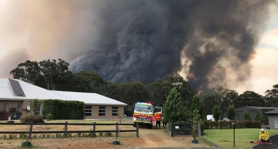 The Morton fire in NSW threatens homes. Photo: NSW Rural Fire Service.