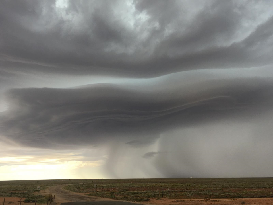Thunderstorm through Woomera, SA tracking across the Eyre Peninsula toward Adelaide in 2016. Photo: Bureau of Meteorology SA