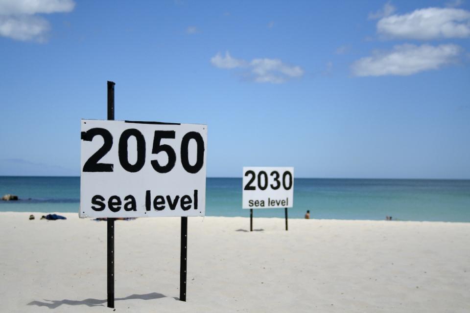 Preparing communities for sea level rise and increased coastal flooding is a difficult task. Photo: Julie G (CC BY-ND 2.0)